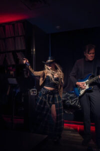 67DB63A1-CC05-4946-B5EA-53729C324780